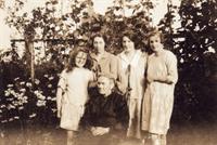 Ellen Hankey with Granddaughters