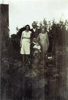 James Hankey and Family - 1932